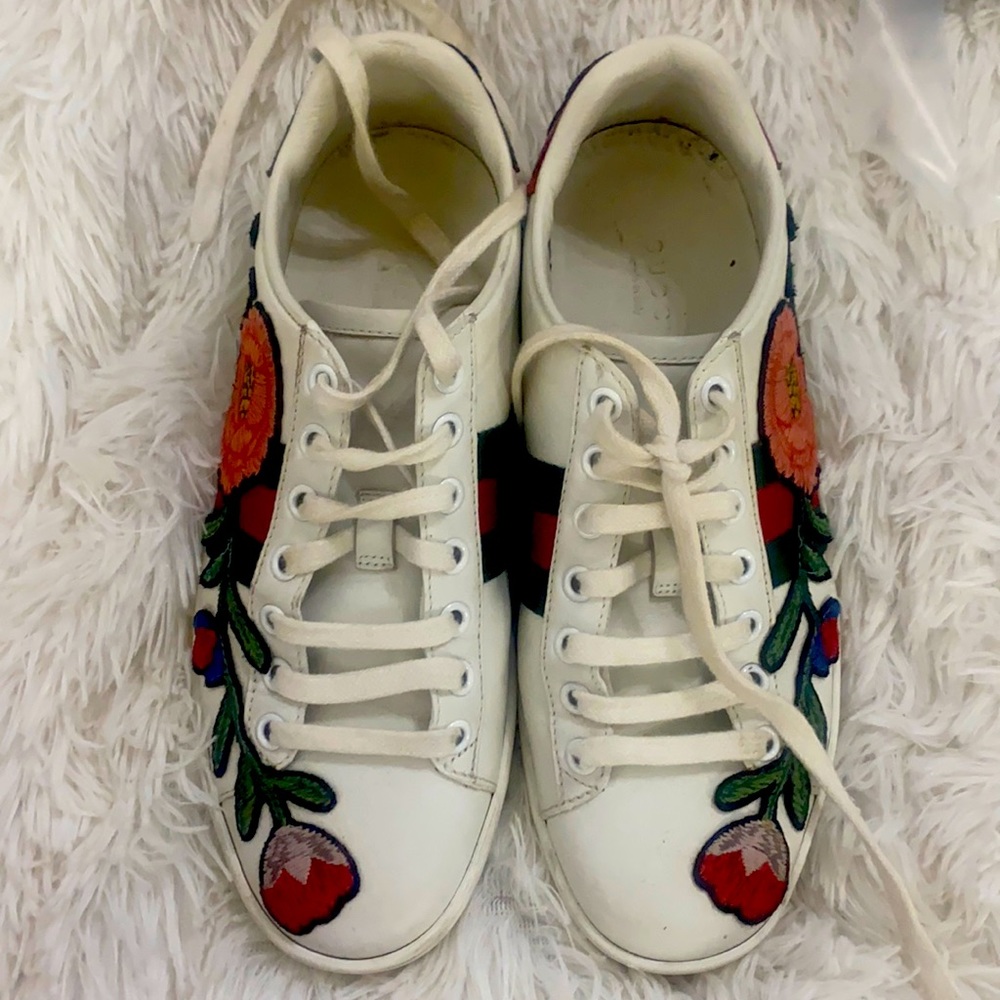 Gucci sneakers